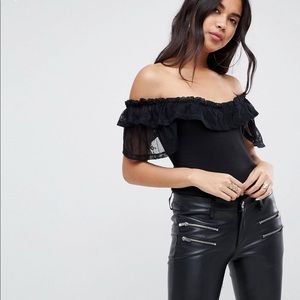 (BRAND NEW) ASOS Lace Off Shoulder Top